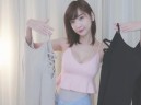 养眼韩国妹子 弹钢琴又大又白
